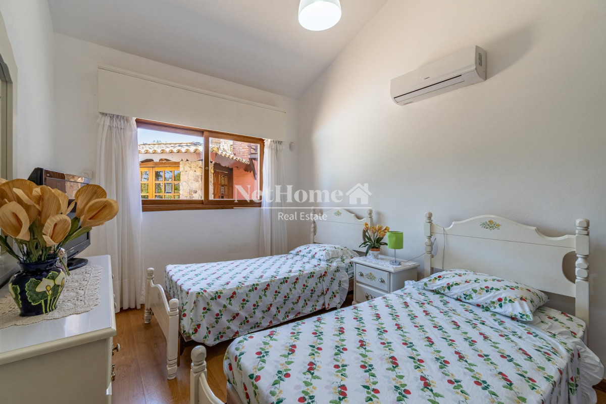 Casa ID.64 - Punta Ballena Casa en venta 5 dormitorios A metros de la playa