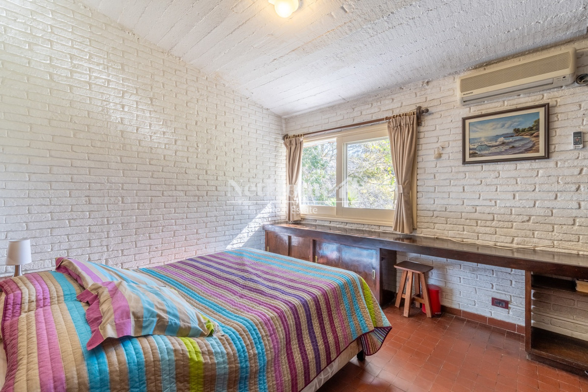 Casa ID.66 - Portezuelo Casa 3 dormitorios Muy amplio Terreno