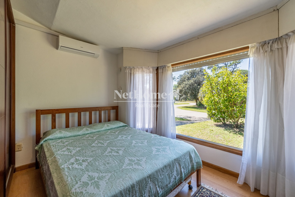 Casa ID.64 - Punta Ballena Casa en venta 5 dormitorios A metros de la playa
