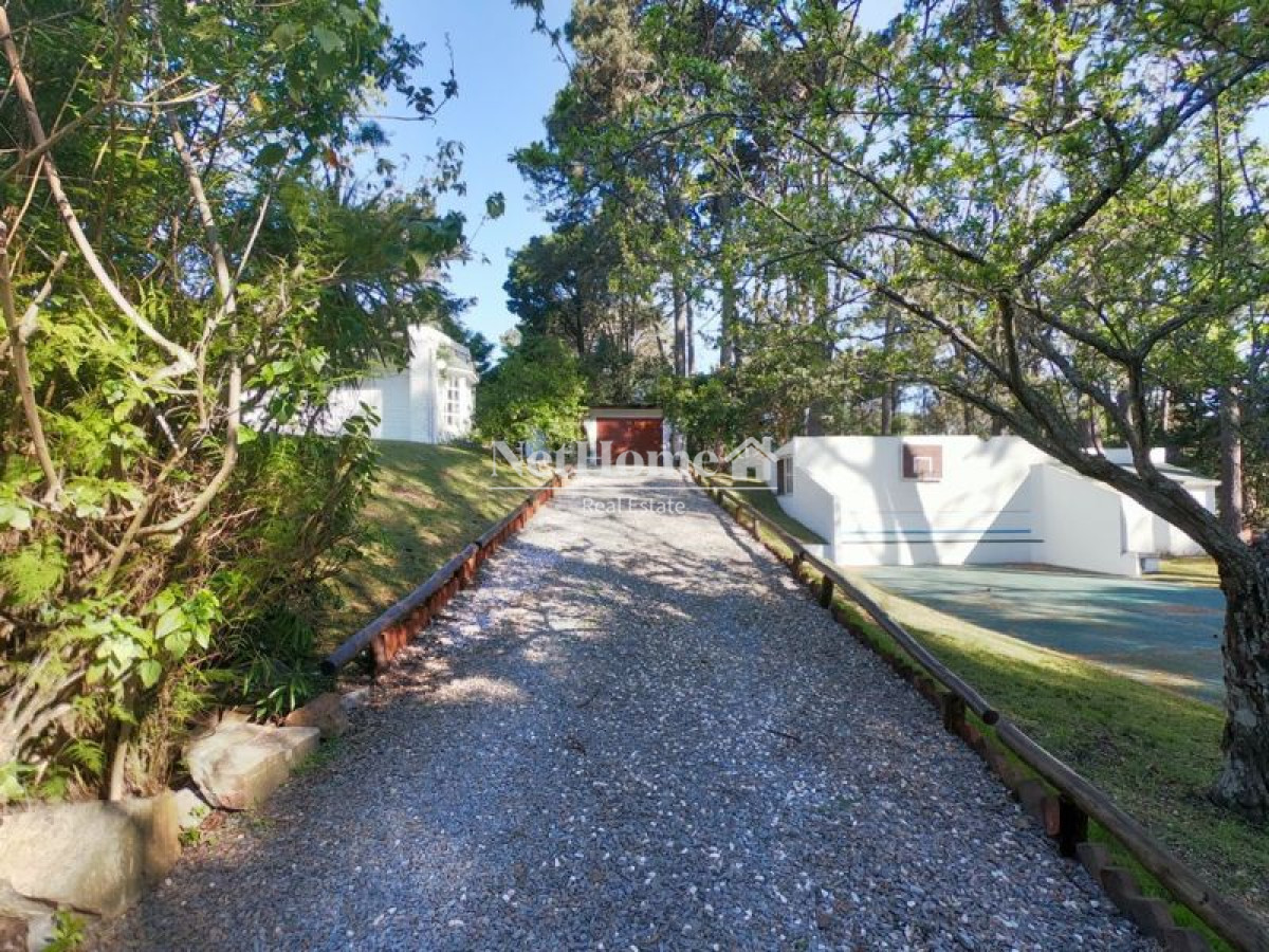 Casa ID.66 - Portezuelo Casa 3 dormitorios Muy amplio Terreno