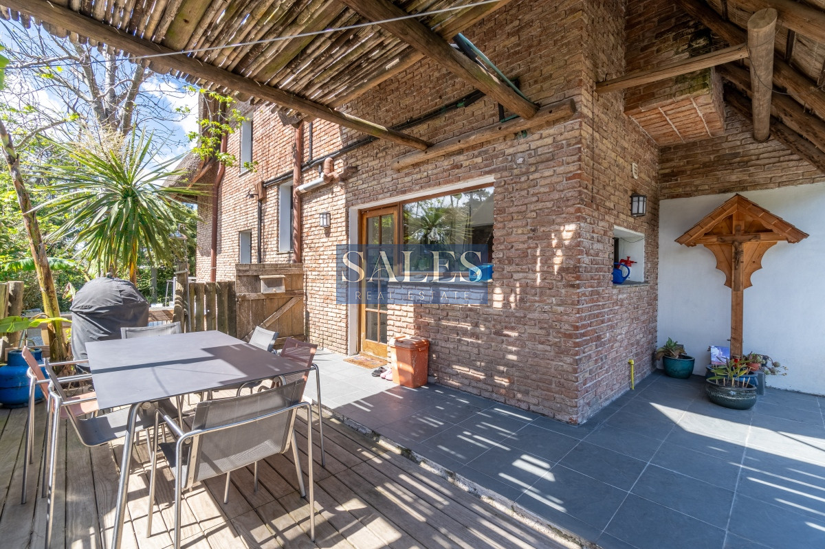 Casa ID.861 - ¡Tu Refugio Soñado en Pinares, Punta del Este!
