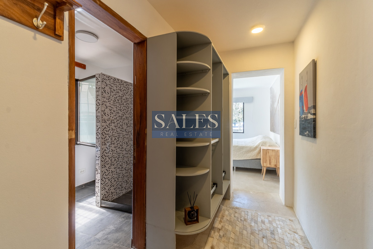 Casa ID.861 - ¡Tu Refugio Soñado en Pinares, Punta del Este!