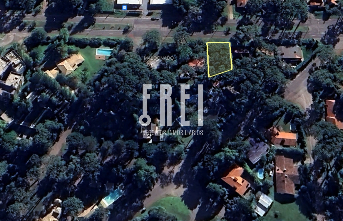 Terreno ID.132 - Venta de lote, avenida Laureano Alonso Pérez 