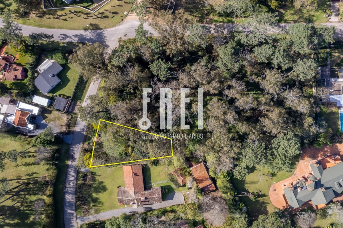 Terreno ID.136 - ¡Excelente oportunidad de inversión! El Golf, Punta del Este
