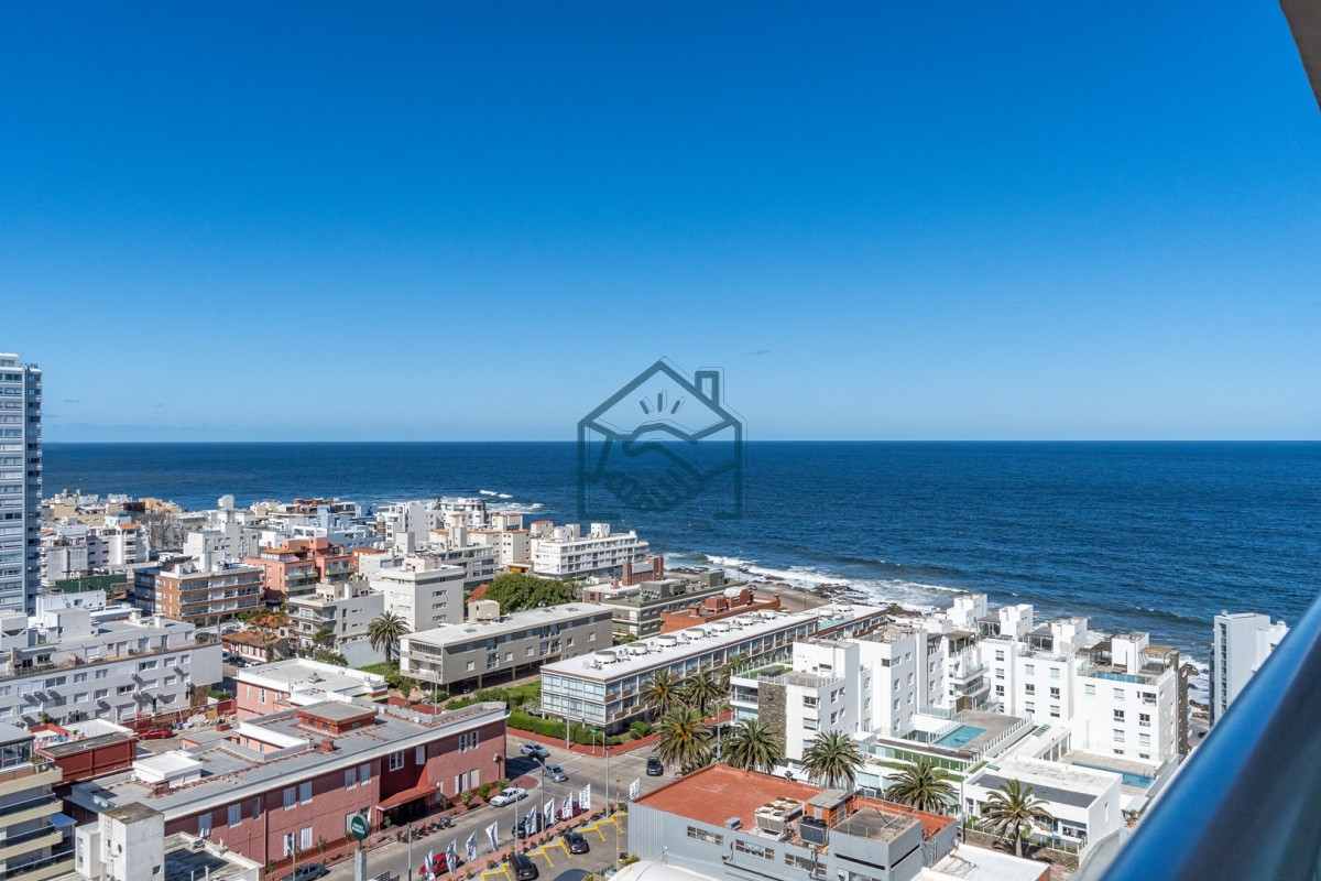 Apartamento ID.582/Venta-de-apartamento-3-dormitorios-con-vista-al-mar.- - Venta de apartamento 3 dormitorios con vista al mar. 
