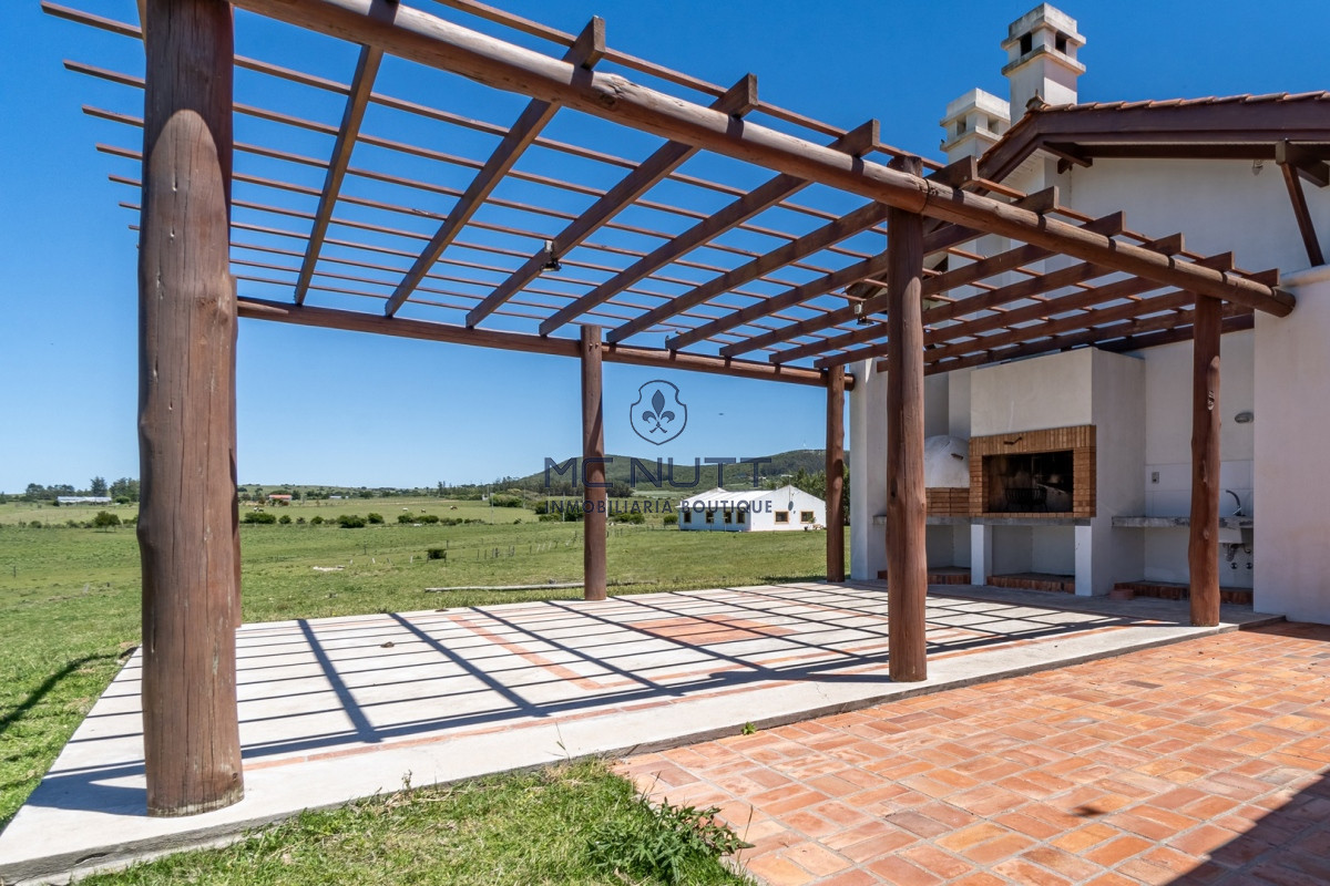 Chacra ID.485/ - Chacra en venta Pueblo Edén 3 dormitorios