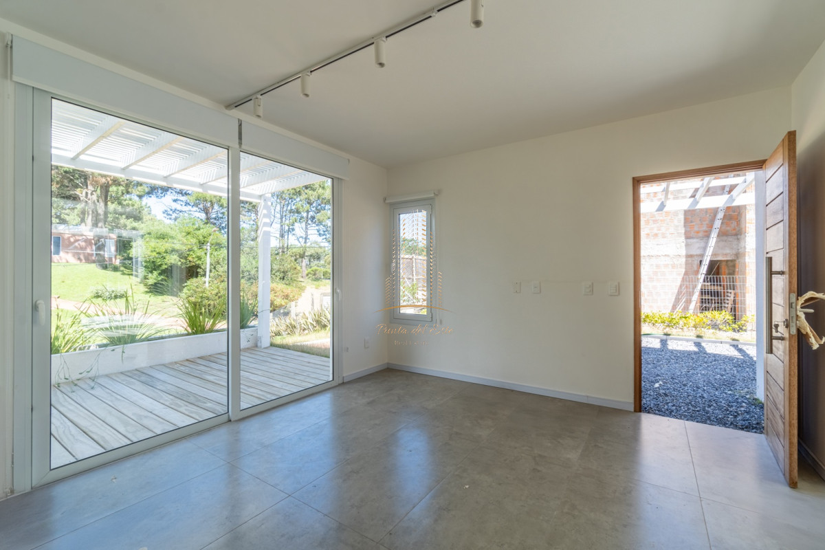 Casa ID.459 - Casa 2 DORMITORIOS en Chihuahua, Punta Ballena