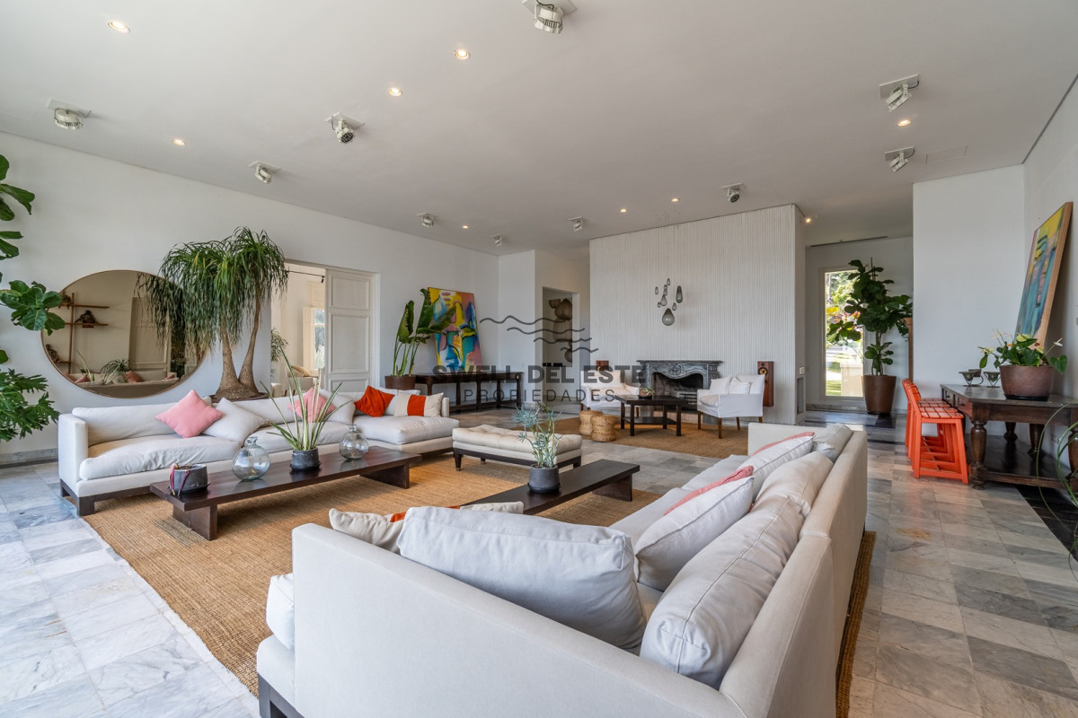 Chacra ID.5 - Chacra en Venta Laguna Sauce 6 dormitorios