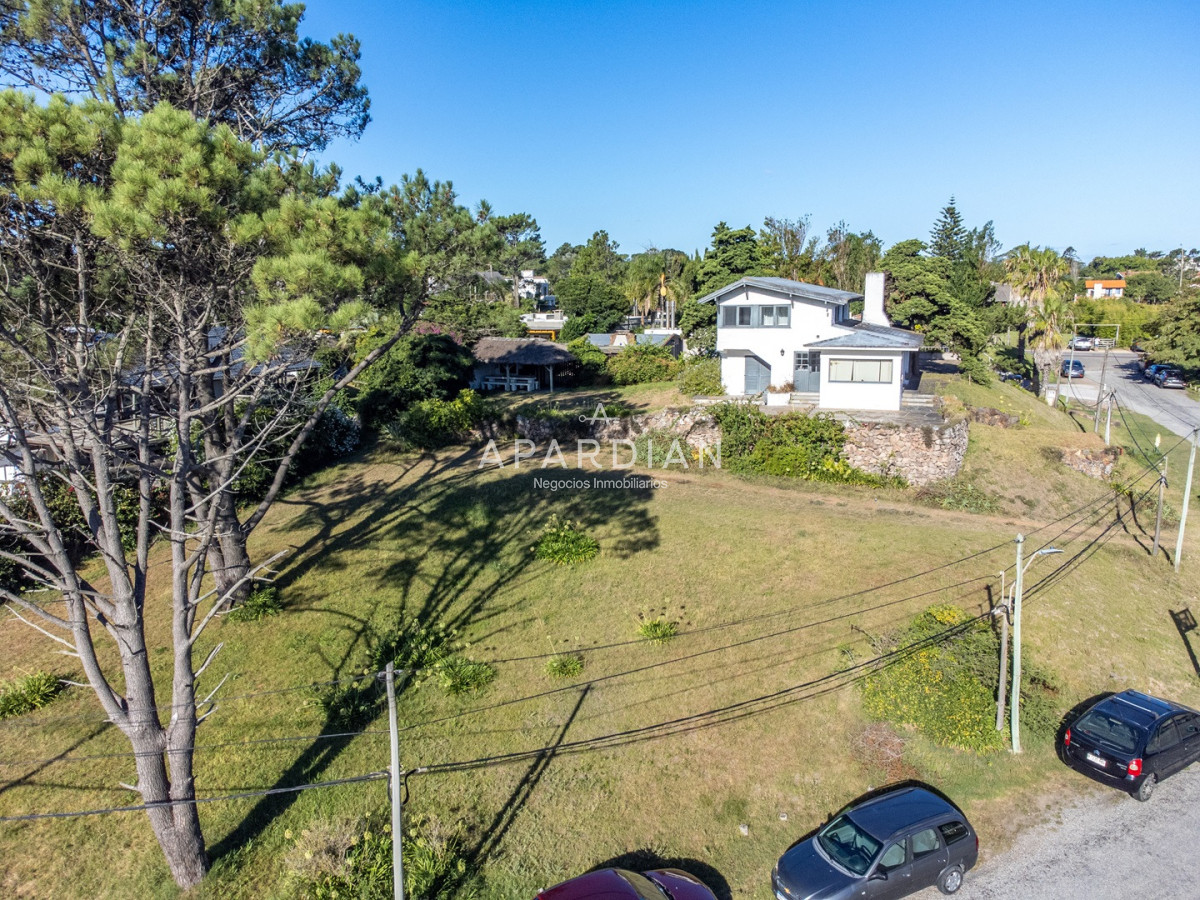 Casa ID.21099743 - Casa mas lote  frente a Laguna del Diario - Excelente ubicación 