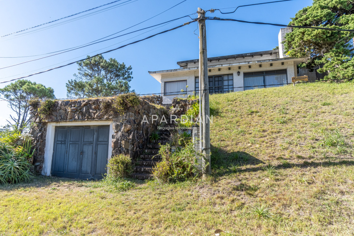 Casa ID.21099743 - Casa mas lote  frente a Laguna del Diario - Excelente ubicación 