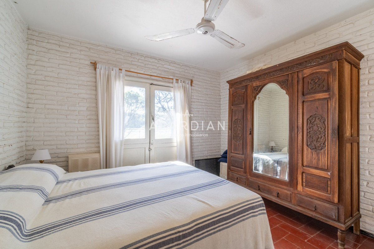 Casa ID.21099743 - Casa mas lote  frente a Laguna del Diario - Excelente ubicación 
