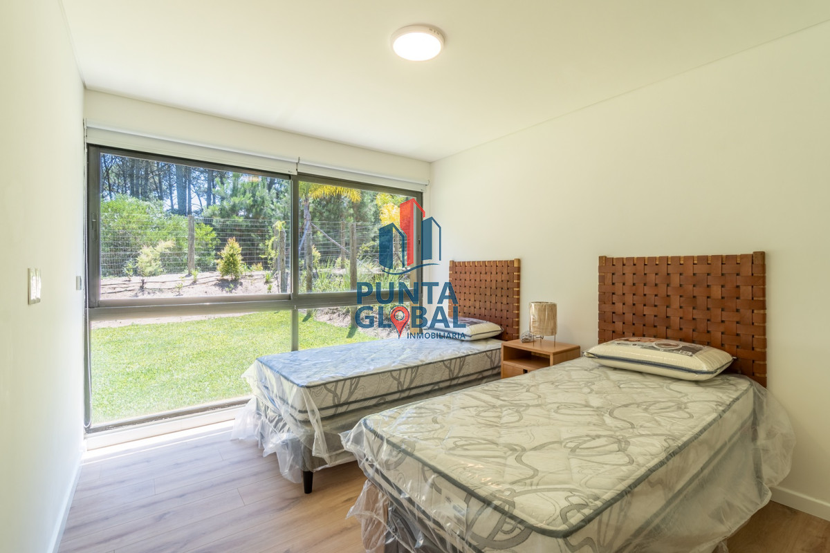 Casa ID.203 - Casa 3 DORMITORIOS en Club del Lago, Punta Ballena