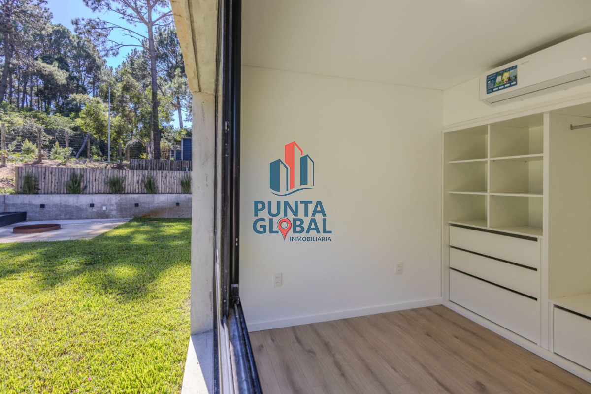 Casa ID.203 - Casa 3 DORMITORIOS en Club del Lago, Punta Ballena