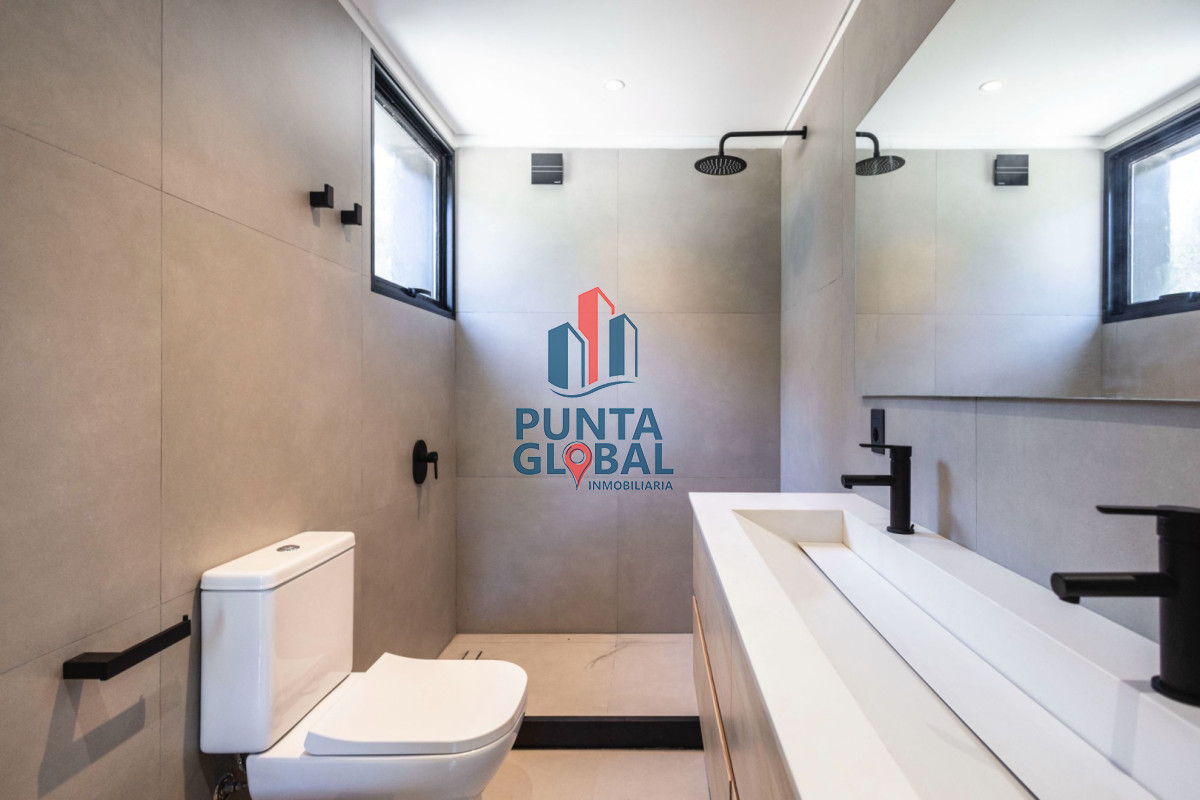 Casa ID.203 - Casa 3 DORMITORIOS en Club del Lago, Punta Ballena