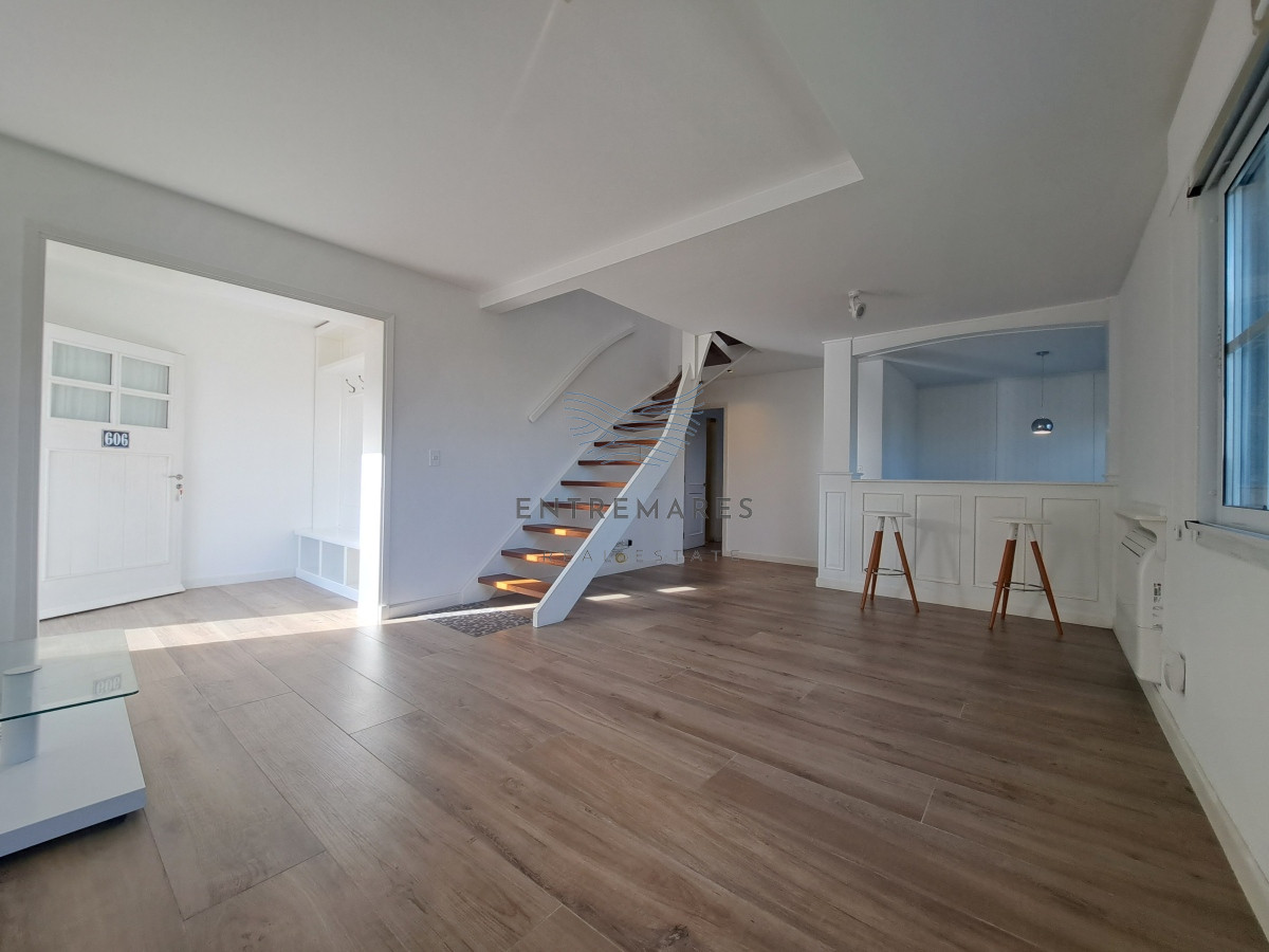 Casa ID.132 - Venta casa 3 dormitorios, Peninsula, Punta del Este.