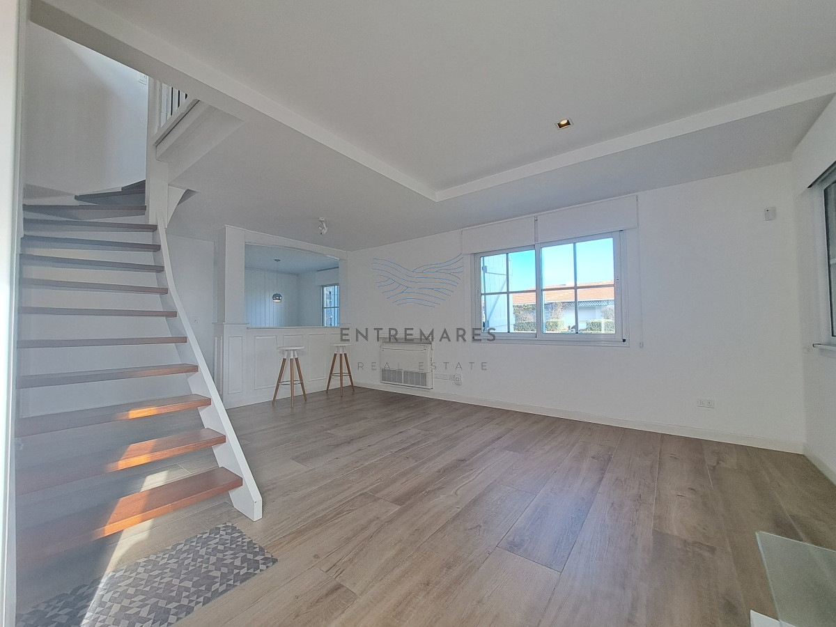 Casa ID.132 - Venta casa 3 dormitorios, Peninsula, Punta del Este.