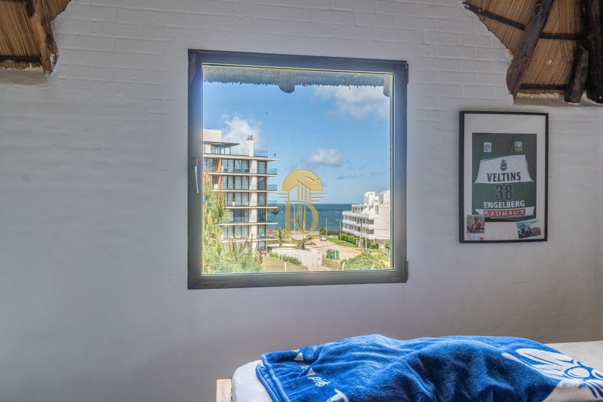 Casa en venta playa Mansa -id-1032-13