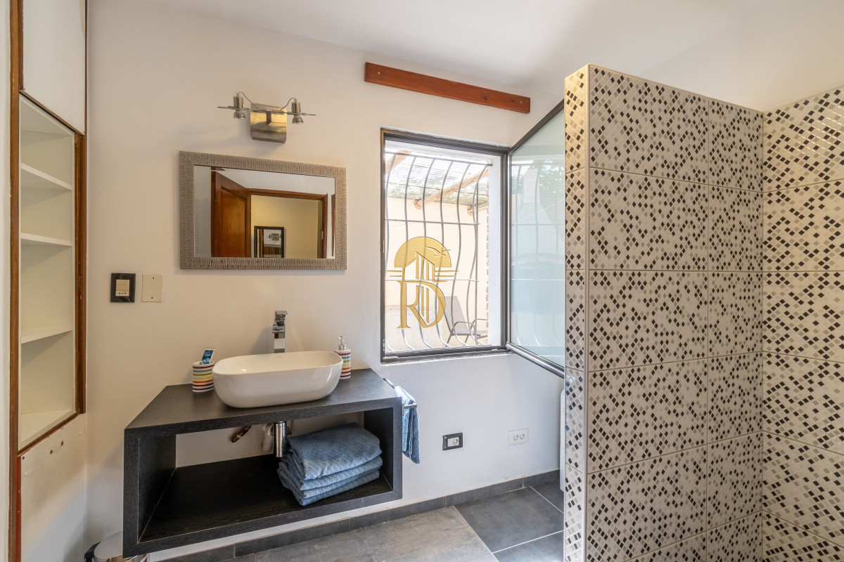Casa en venta playa Mansa -id-1032-25