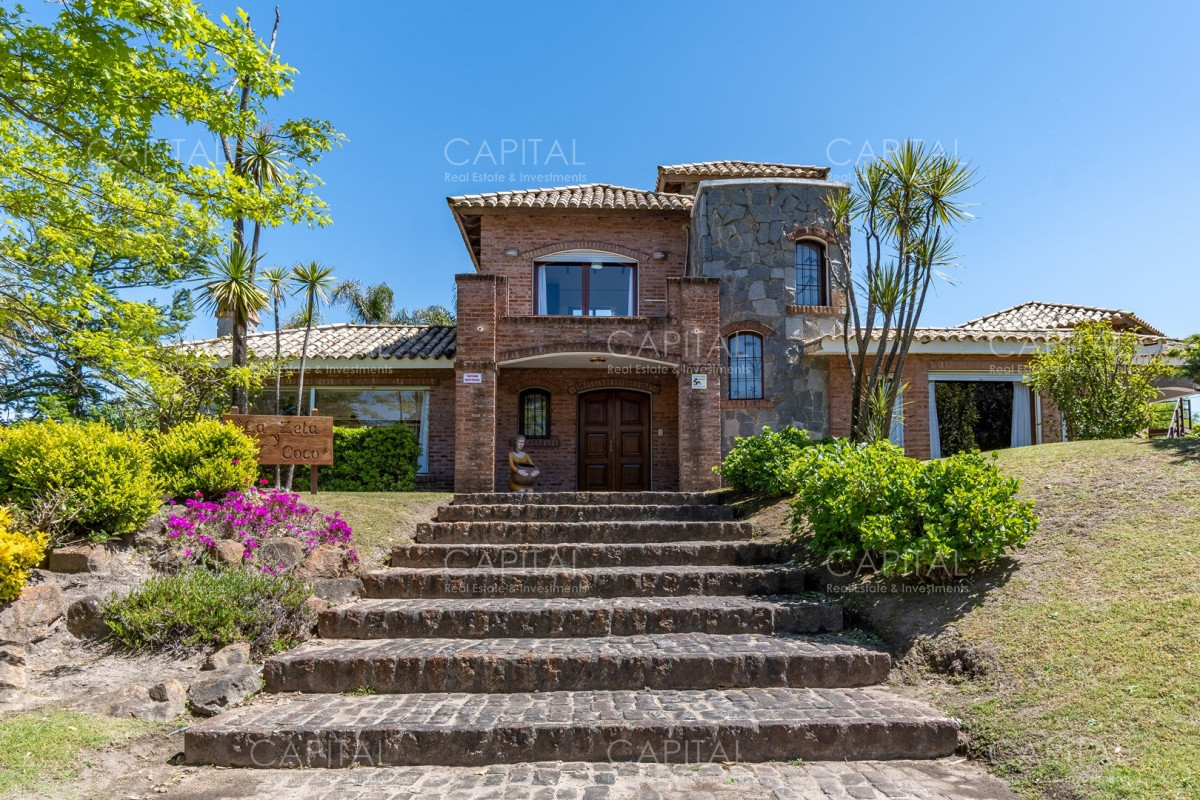 Casa ID.32118 - Casa en venta Solanas 5 dormitorios