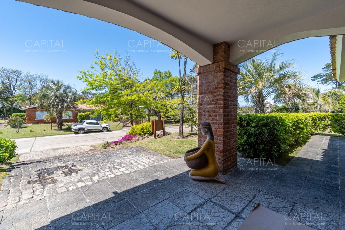 Casa ID.32118 - Casa en venta Solanas 5 dormitorios