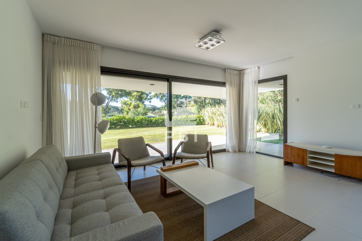 Apartamento de 2 dormitorios en Crystal Views, Solana -  Crystal View - Ref : PBI13322