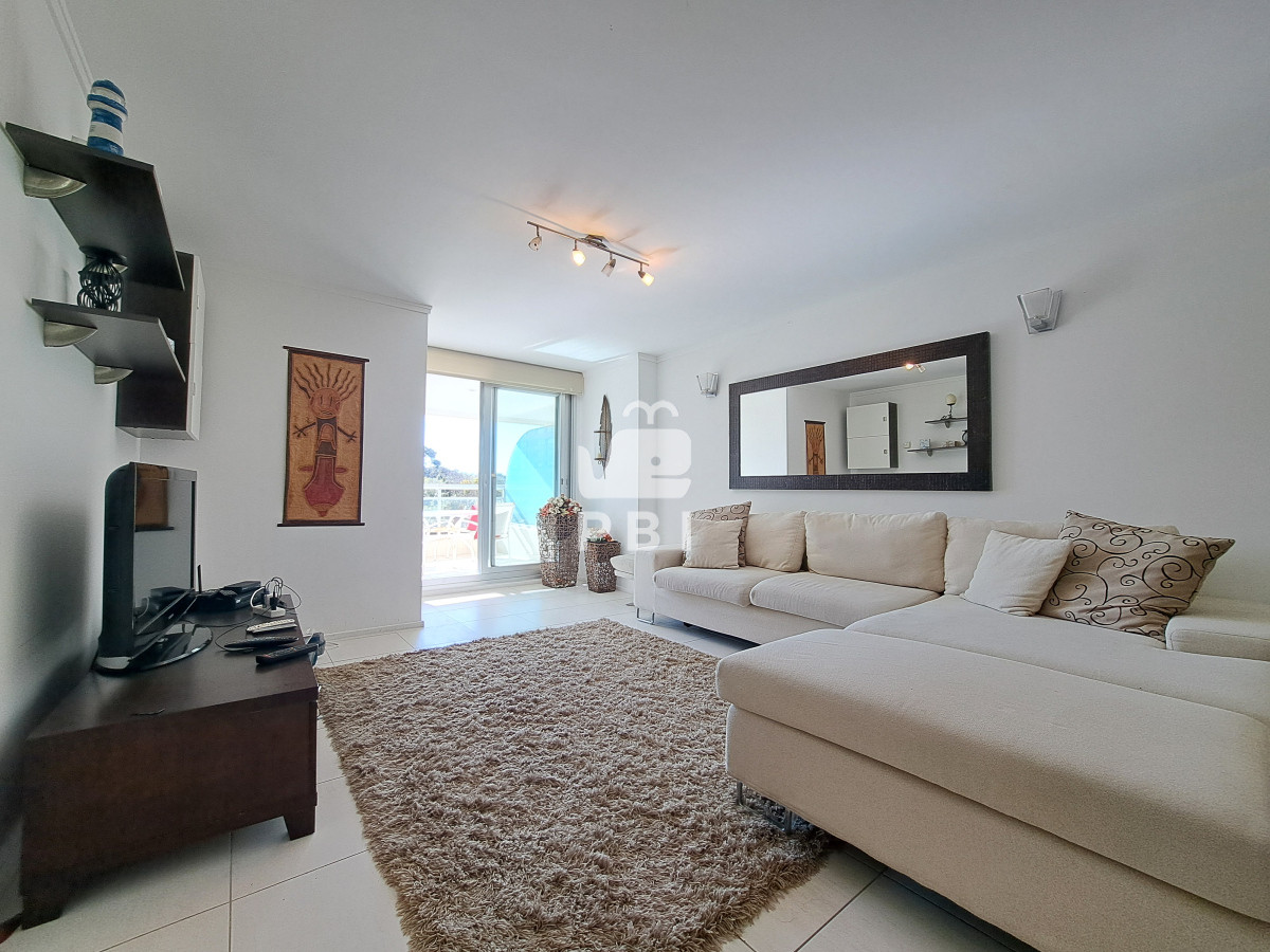 QXBhcnRhbWVudG8gZGUgMiBkb3JtaXRvcmlvcyBlbiBQdW50YSBkZWwgRXN0ZSAtIEZvcmVzdCBUb3dlciBJIC0gUmVmIDogUEJJMTUxNjQ=