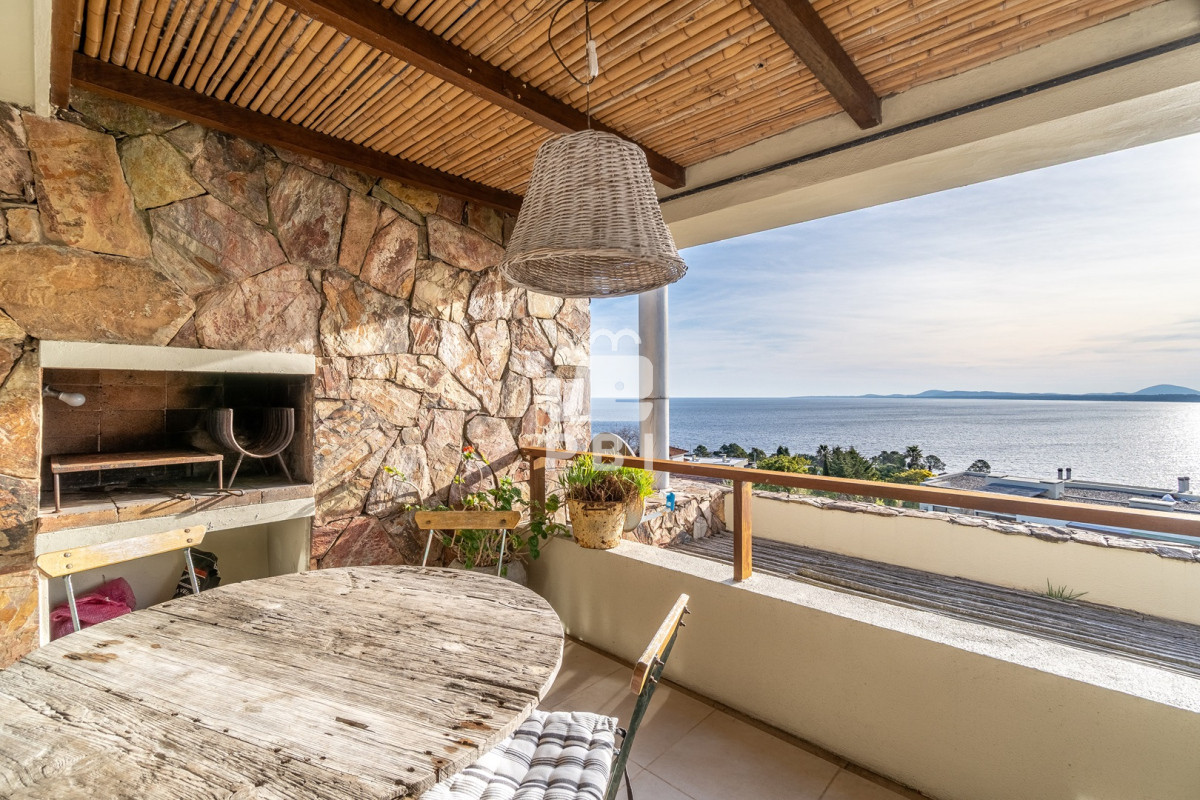 Lomo de la Ballena - GoPunta - Portal Inmobiliario de Punta del Este - Maldonado