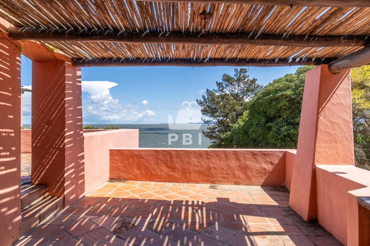 Lomo de la Ballena - GoPunta - Portal Inmobiliario de Punta del Este - Maldonado