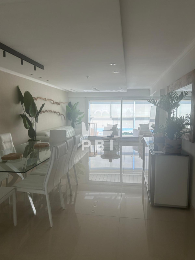 LiAtICBNaWFtaSBCb3VsZXZhcmQgSSAtIFJlZiA6IFBCSTE1Nzgw