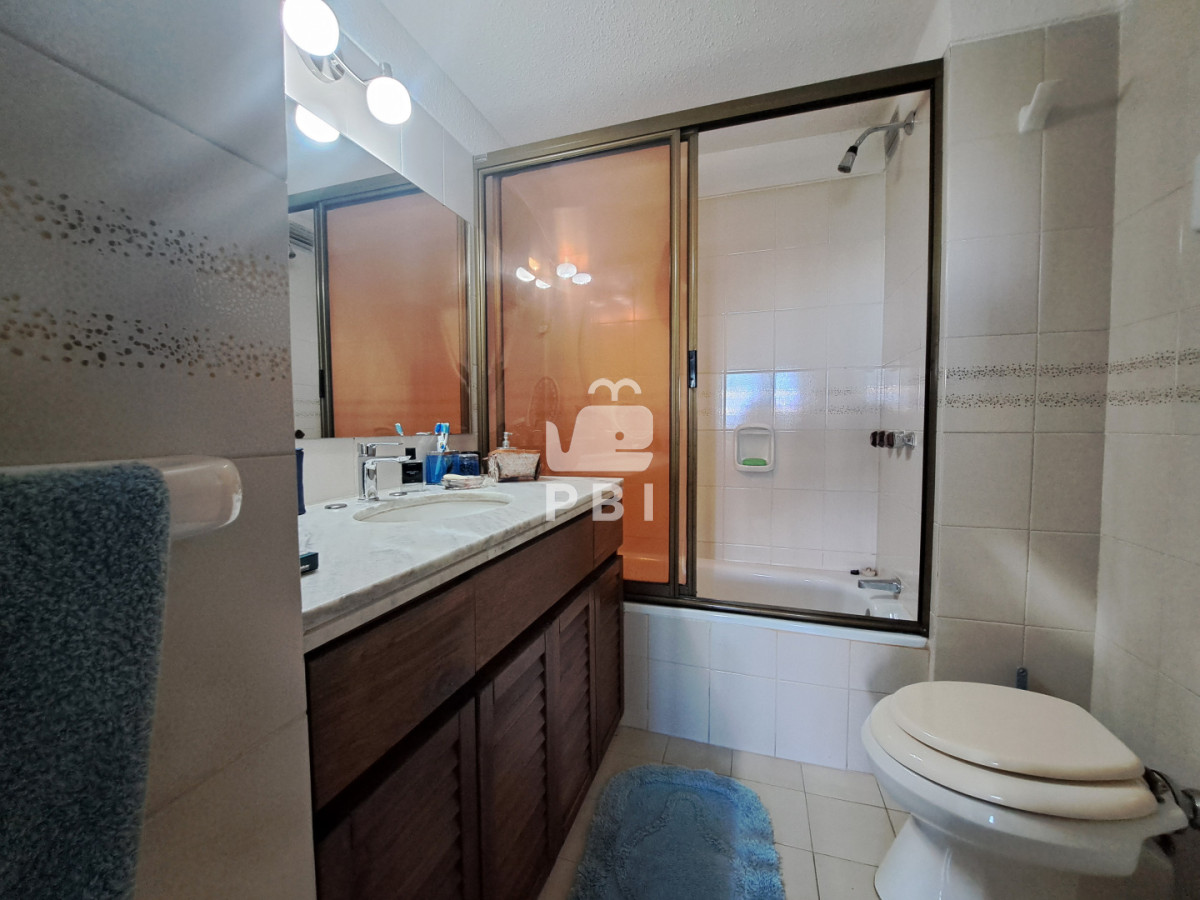 VmVudGEgZGUgQXBhcnRhbWVudG8gMyBkb3JtaXRvcmlvcyBlbiBBdmVuaWRhIFJvb3NldmVsdC4gIC0gUGFycXVlbWFyIFIgLSBSZWYgOiBQQkkxNTU0OA==