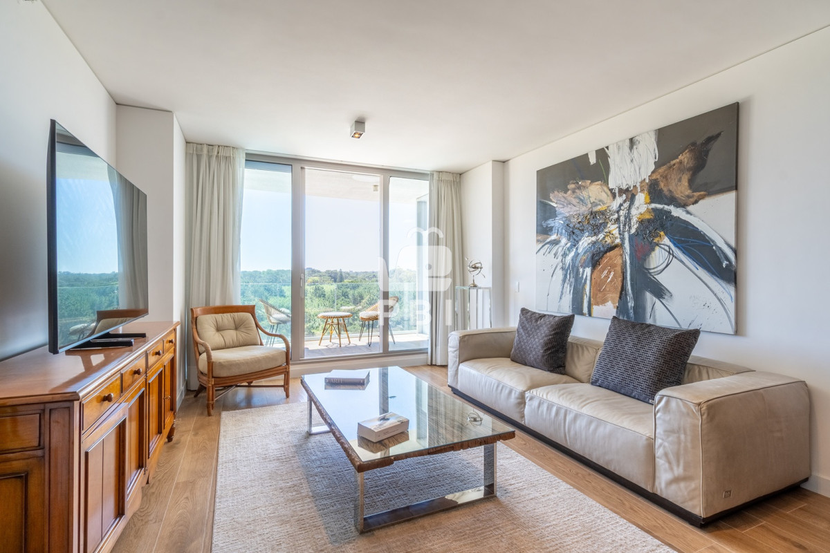 RWxlZ2FuY2lhIE1vZGVybmEgZW4gbGEgRXhjbHVzaXZhIFRvcnJlIFRydW1wIC0gUHVudGEgZGVsIEVzdGUgLSBUcnVtcCBUb3dlciAtIFJlZiA6IFBCSTE1NDcw