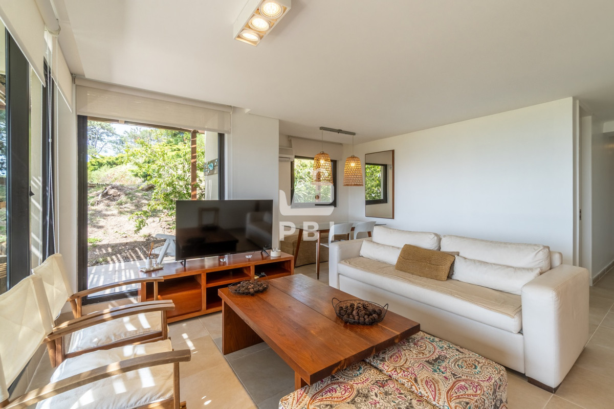 QXBhcnRhbWVudG8gZW4gZWwgTG9tbyBEZSBMYSBCYWxsZW5hIDEgZG9ybWl0b3JpbyAtICBRdWFydGllciBQdW50YSBCYWxsZW5hIC0gUmVmIDogUEJJMTEx