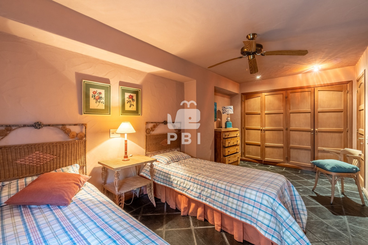 QXBhcnRhbWVudG8gZW4gIExvbW8gRGUgTGEgQmFsbGVuYSA0IGRvcm1pdG9yaW9zIC0gIE1hcmluYSBkZWwgRXN0ZSAtIFJlZiA6IFBCSTMxNw==