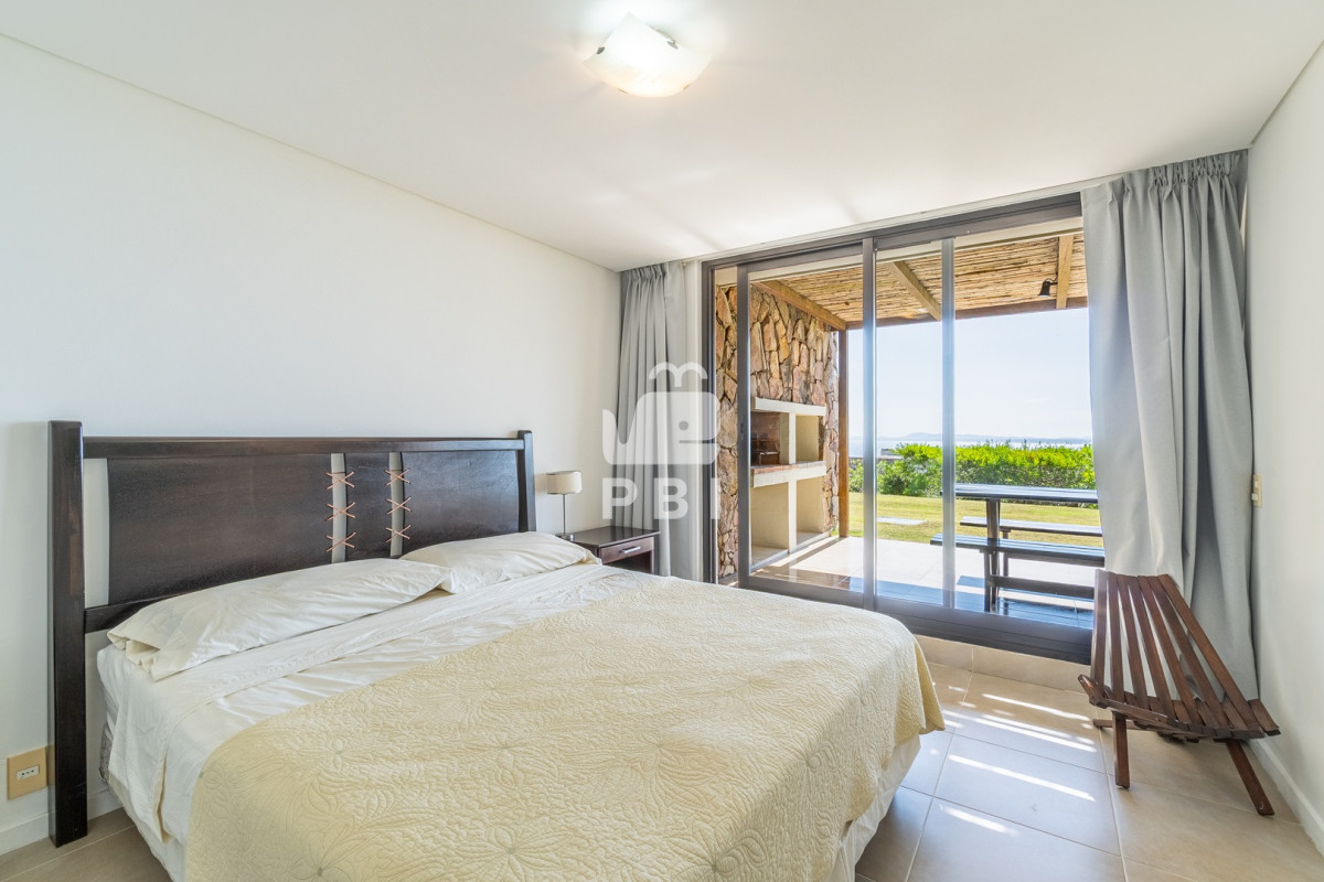 QXBhcnRhbWVudG8gZW4gZWwgTG9tbyBEZSBMYSBCYWxsZW5hIDEgZG9ybWl0b3JpbyAtICBRdWFydGllciBQdW50YSBCYWxsZW5hIC0gUmVmIDogUEJJMTMy