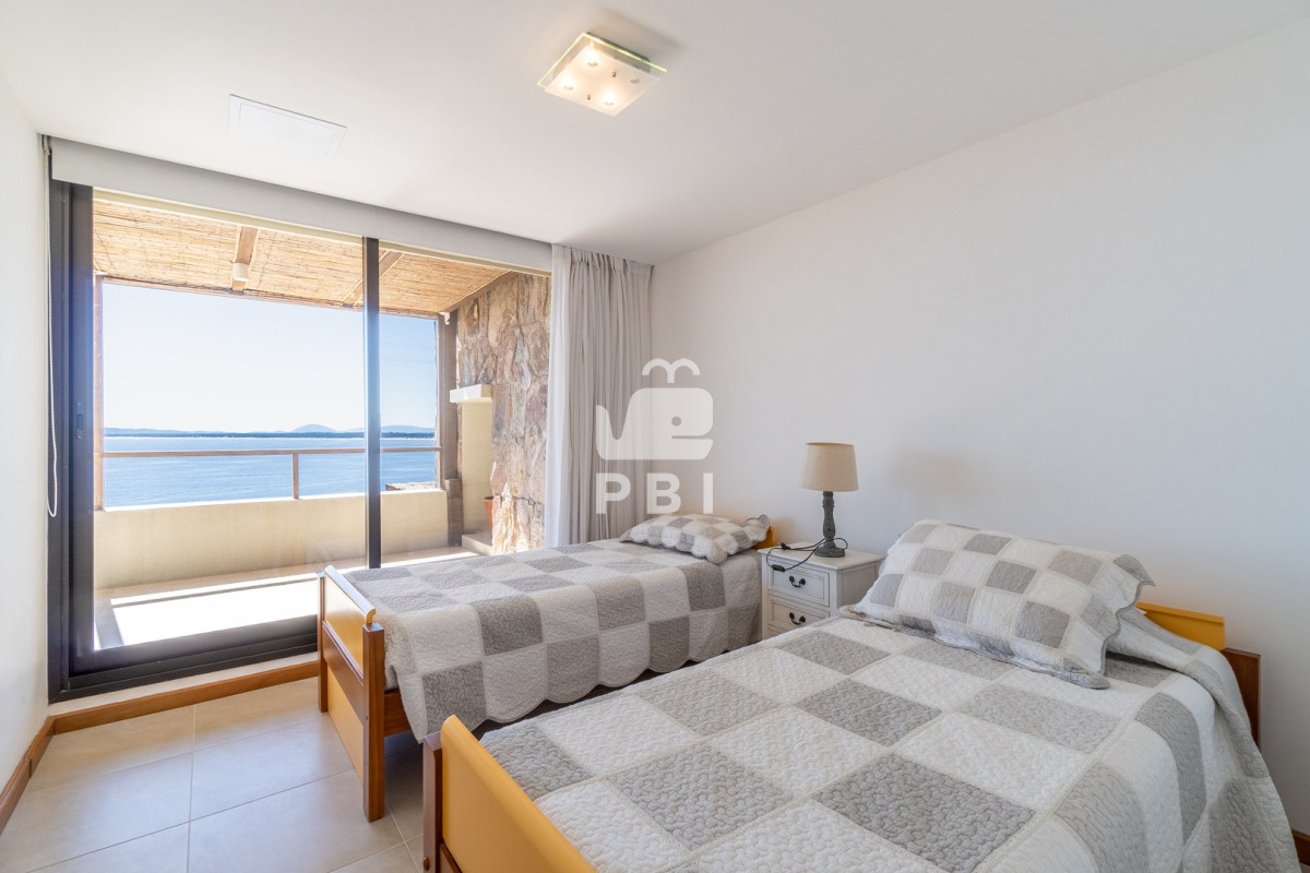 QXBhcnRhbWVudG8gZGUgMyBkb3JtaXRvcmlvcyBlbiBRdWFydGllciwgUHVudGEgQmFsbGVuYSAtICBRdWFydGllciBQdW50YSBCYWxsZW5hIC0gUmVmIDogUEJJMTU0NjM=