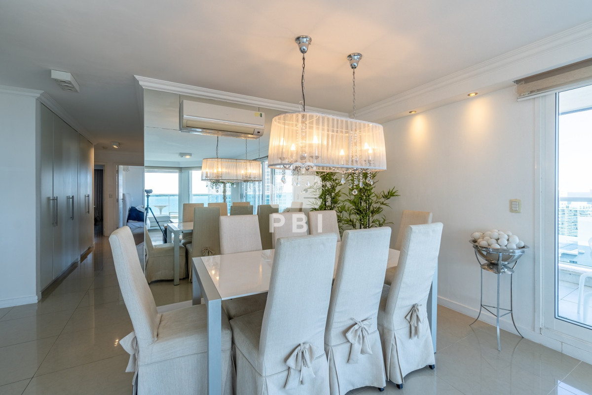 RXhjbHVzaXZvIGFwYXJ0YW1lbnRvIGRlIDMgZG9ybWl0b3Jpb3MgY29uIGRlcGVuZGVuY2lhIGVuIENhc2lubyBUb3dlciAtIENhc2lubyBUb3dlciAtIFJlZiA6IFBCSTE1NjI4