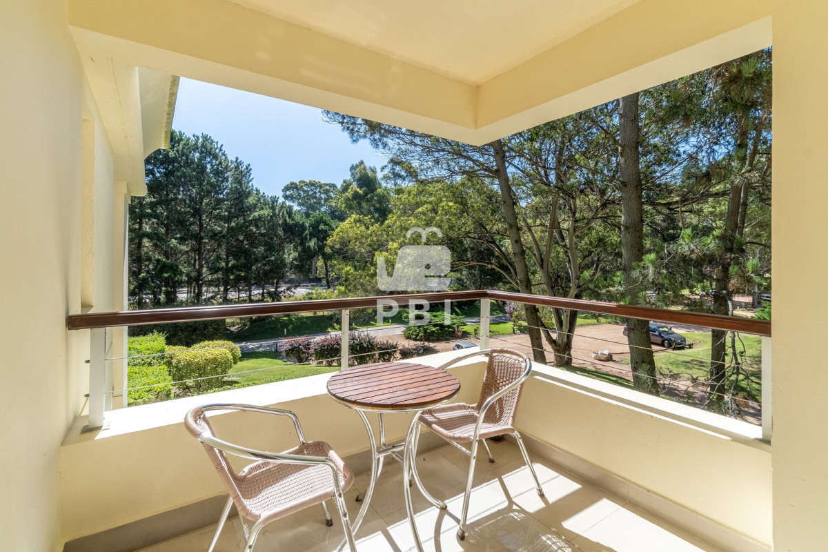 QXBhcnRhbWVudG8gZW4gdmVudGEgZW4gR3JlZW4gUGFyay4gU29sYW5hcyBDb3VudHJ5LCBQdW50YSBCYWxsZW5hLiAgLSAgR3JlZW4gUGFyayAtIFJlZiA6IFBCSTE1NTAx