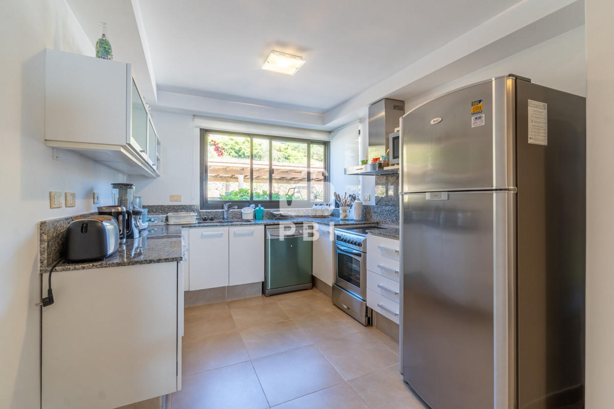 QXBhcnRhbWVudG8gZGUgMyBkb3JtaXRvcmlvcyBlbiBRdWFydGllciwgUHVudGEgQmFsbGVuYSAtICBRdWFydGllciBQdW50YSBCYWxsZW5hIC0gUmVmIDogUEJJMTU0NjM=