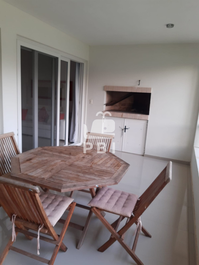 QXBhcnRhbWVudG8gMSBET1JNSVRPUklPIGVuIEdyZWVuIHBhcmsgU29sYW5hcyBDb3VudHJ5LiAtICBHcmVlbiBQYXJrIC0gUmVmIDogUEJJMjg3OQ==