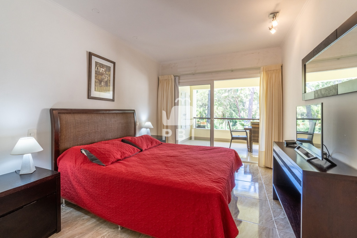 QXBhcnRhbWVudG8gZGUgMSBkb3JtaXRvcmlvIGVuIEdyZWVuIFBhcmssIFB1bnRhIEJhbGxlbmEgLSAgR3JlZW4gUGFyayAtIFJlZiA6IFBCSTEzMjM4