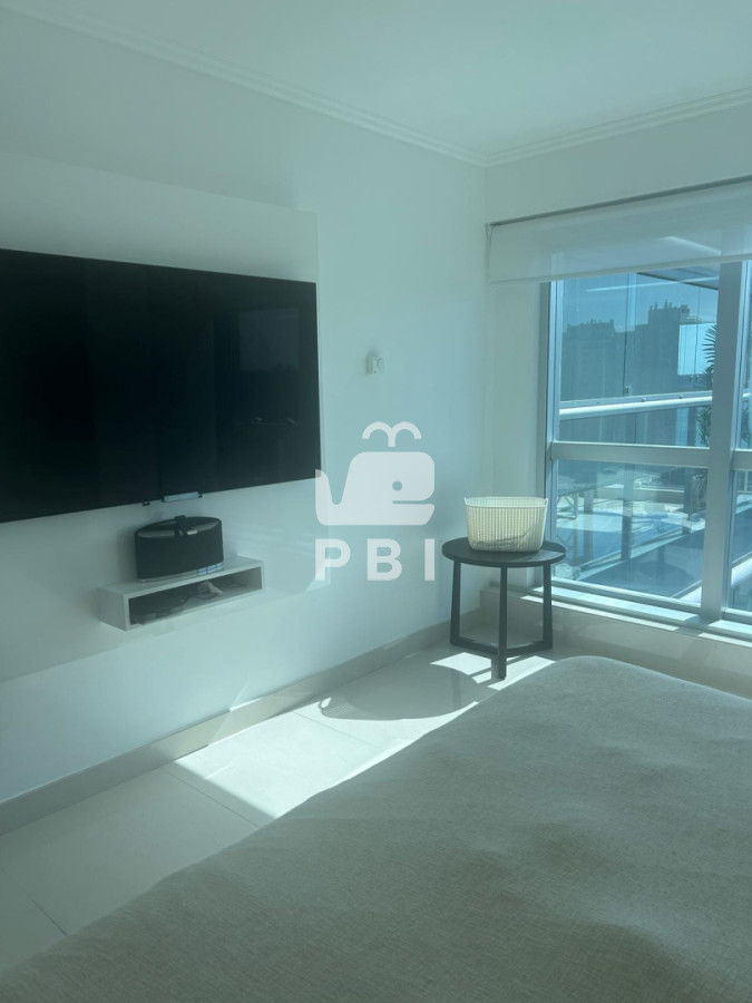 LiAtICBNaWFtaSBCb3VsZXZhcmQgSSAtIFJlZiA6IFBCSTE1Nzgw