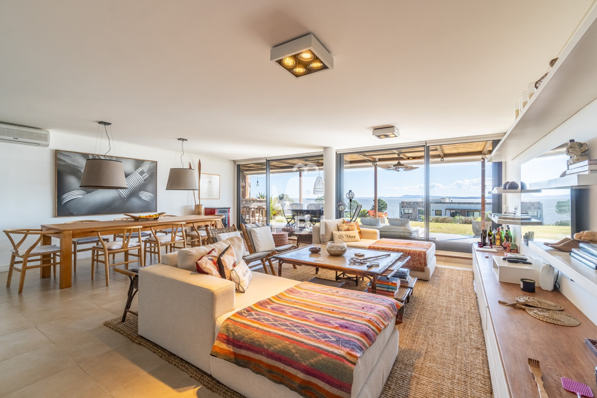 Lomo de la Ballena - GoPunta - Portal Inmobiliario de Punta del Este - Maldonado