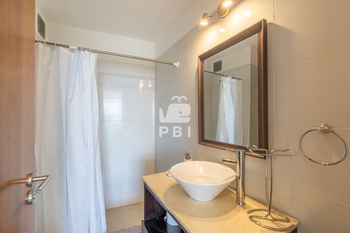 QXBhcnRhbWVudG8gZW4gUHVudGEgQmFsbGVuYSAgMiBkb3JtaXRvcmlvcyAtIEJhbGVuYSBCaWFuY2EgLSBSZWYgOiBQQkkxNTY=