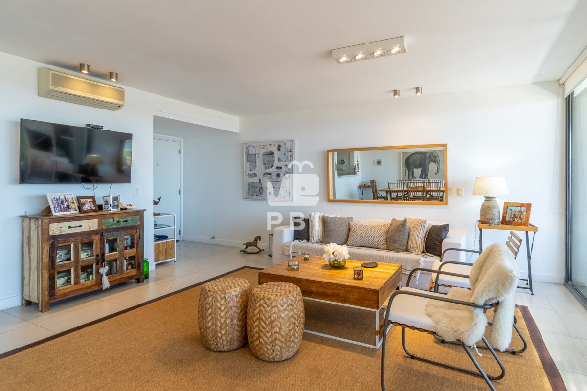 QXBhcnRhbWVudG8gZW4gdmVudGEgTG9tbyBEZSBMYSBCYWxsZW5hIDIgZG9ybWl0b3Jpb3MgLSBBbHRhbWFyIC0gUmVmIDogUEJJMzAx