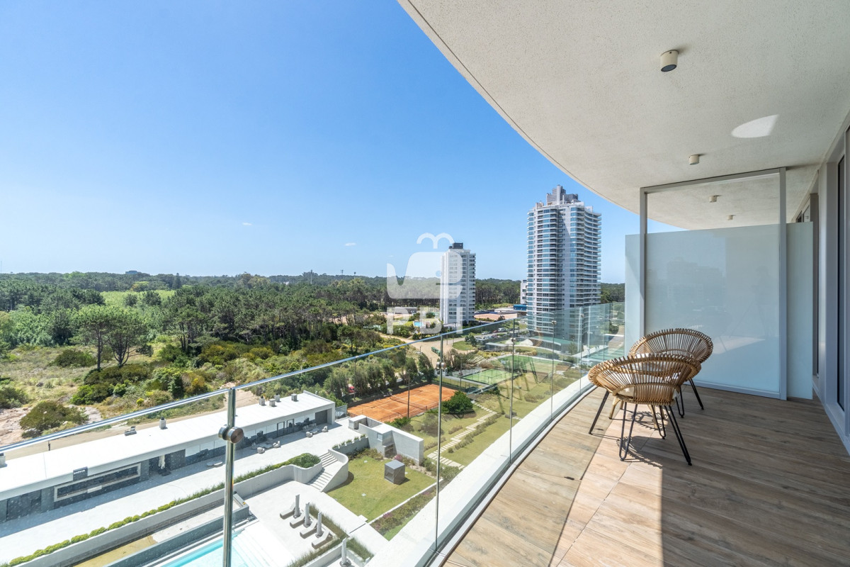 RWxlZ2FuY2lhIE1vZGVybmEgZW4gbGEgRXhjbHVzaXZhIFRvcnJlIFRydW1wIC0gUHVudGEgZGVsIEVzdGUgLSBUcnVtcCBUb3dlciAtIFJlZiA6IFBCSTE1NDcw