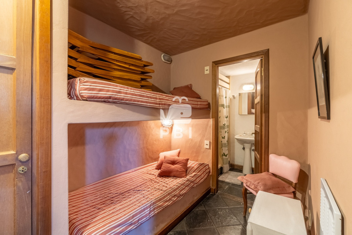 QXBhcnRhbWVudG8gZW4gIExvbW8gRGUgTGEgQmFsbGVuYSA0IGRvcm1pdG9yaW9zIC0gIE1hcmluYSBkZWwgRXN0ZSAtIFJlZiA6IFBCSTMxNw==