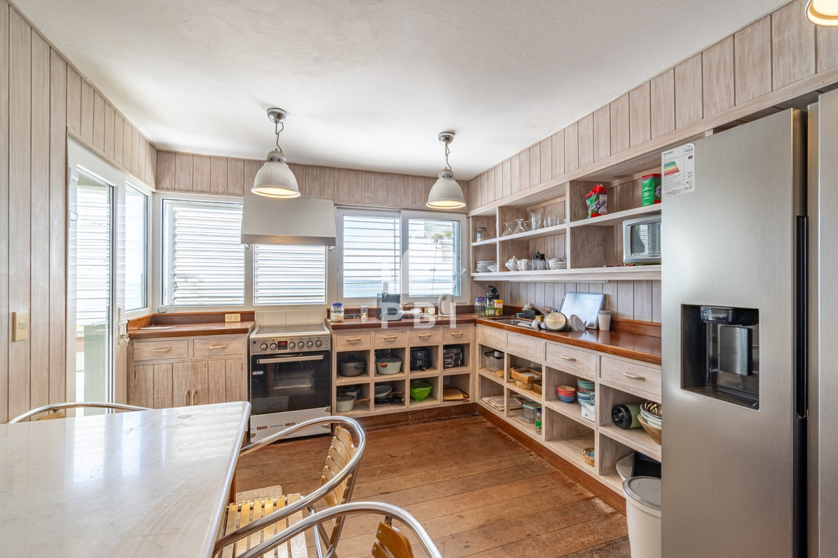 QXBhcnRhbWVudG8gZGUgMyBkb3JtaXRvcmlvcyBlbiBBY2FudGlsYWRvcywgUHVudGEgQmFsbGVuYSAtICBBY2FudGlsYWRvcyAtIFJlZiA6IFBCSTEzNDM3