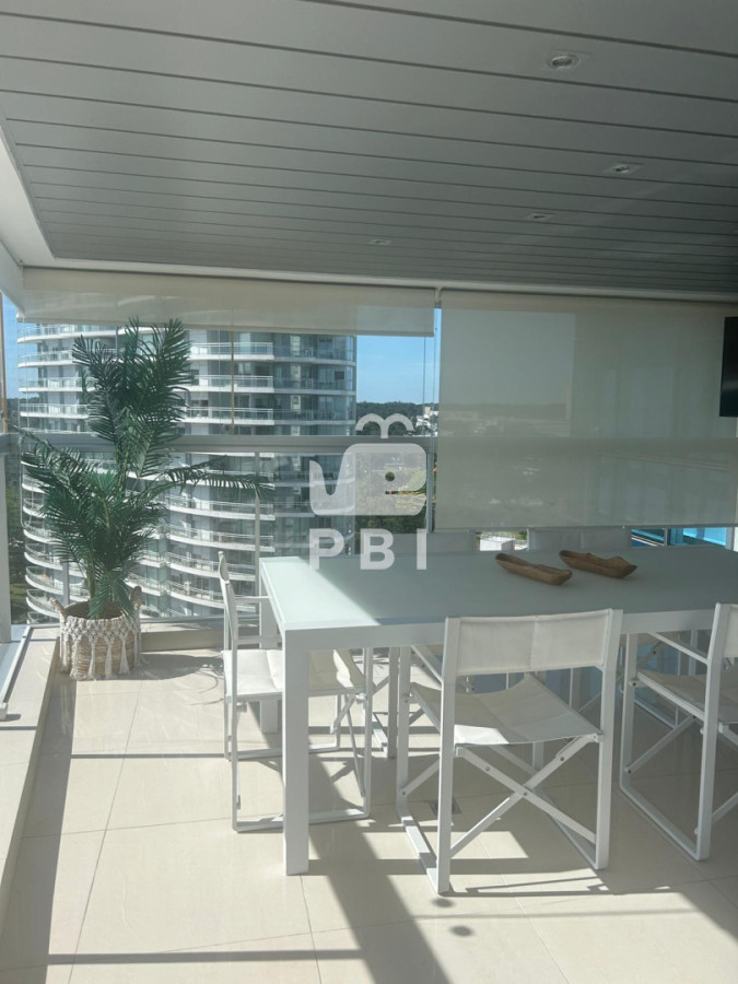 LiAtICBNaWFtaSBCb3VsZXZhcmQgSSAtIFJlZiA6IFBCSTE1Nzgw