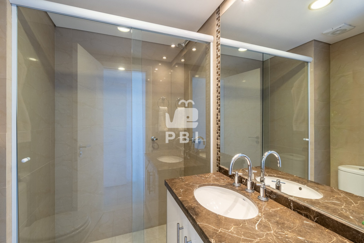 RXhjbHVzaXZvIGFwYXJ0YW1lbnRvIGRlIDMgZG9ybWl0b3Jpb3MgY29uIGRlcGVuZGVuY2lhIGVuIENhc2lubyBUb3dlciAtIENhc2lubyBUb3dlciAtIFJlZiA6IFBCSTE1NjI4