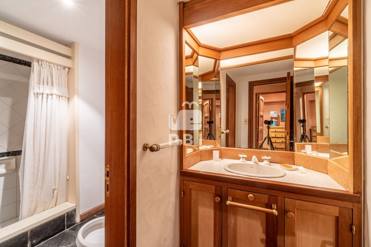 QXBhcnRhbWVudG8gZW4gIExvbW8gRGUgTGEgQmFsbGVuYSA0IGRvcm1pdG9yaW9zIC0gIE1hcmluYSBkZWwgRXN0ZSAtIFJlZiA6IFBCSTMxNw==